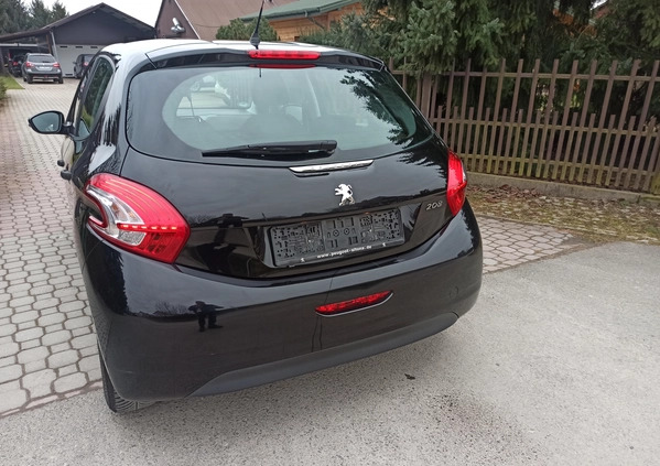 Peugeot 208 cena 25999 przebieg: 152000, rok produkcji 2014 z Rzeszów małe 232